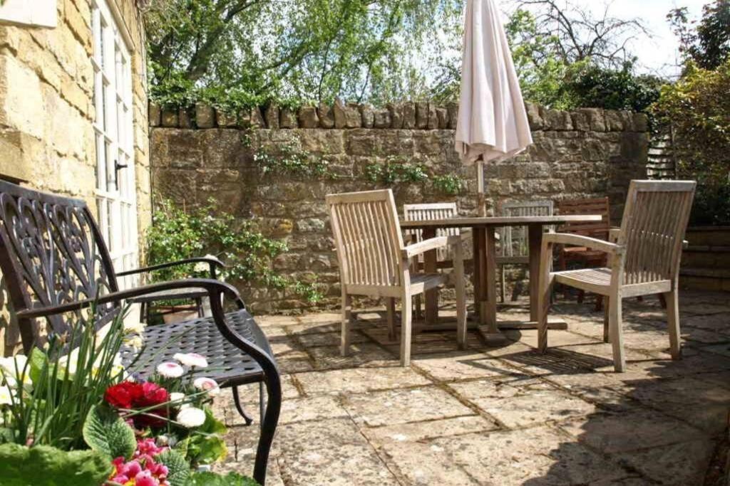 Wisteria Cottage , Pretty Cotswold Cottage Close To Chipping Campden Weston Subedge Luaran gambar